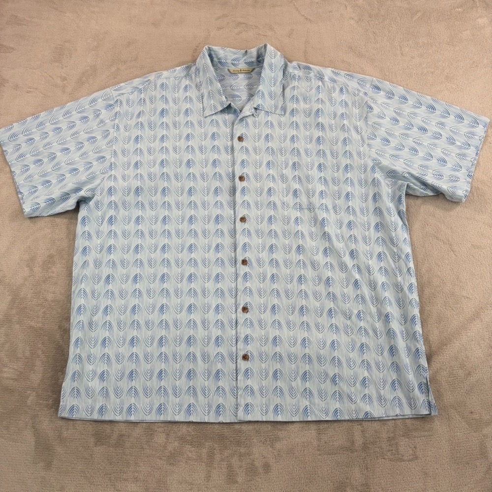 Vintage Tommy Bahama Hawaiian Camp Shirt Mens 2XL Blue Geometric Loop Collar